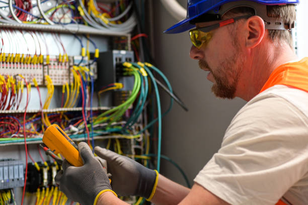 Best Circuit Breaker Repair  in Clatskanie, OR